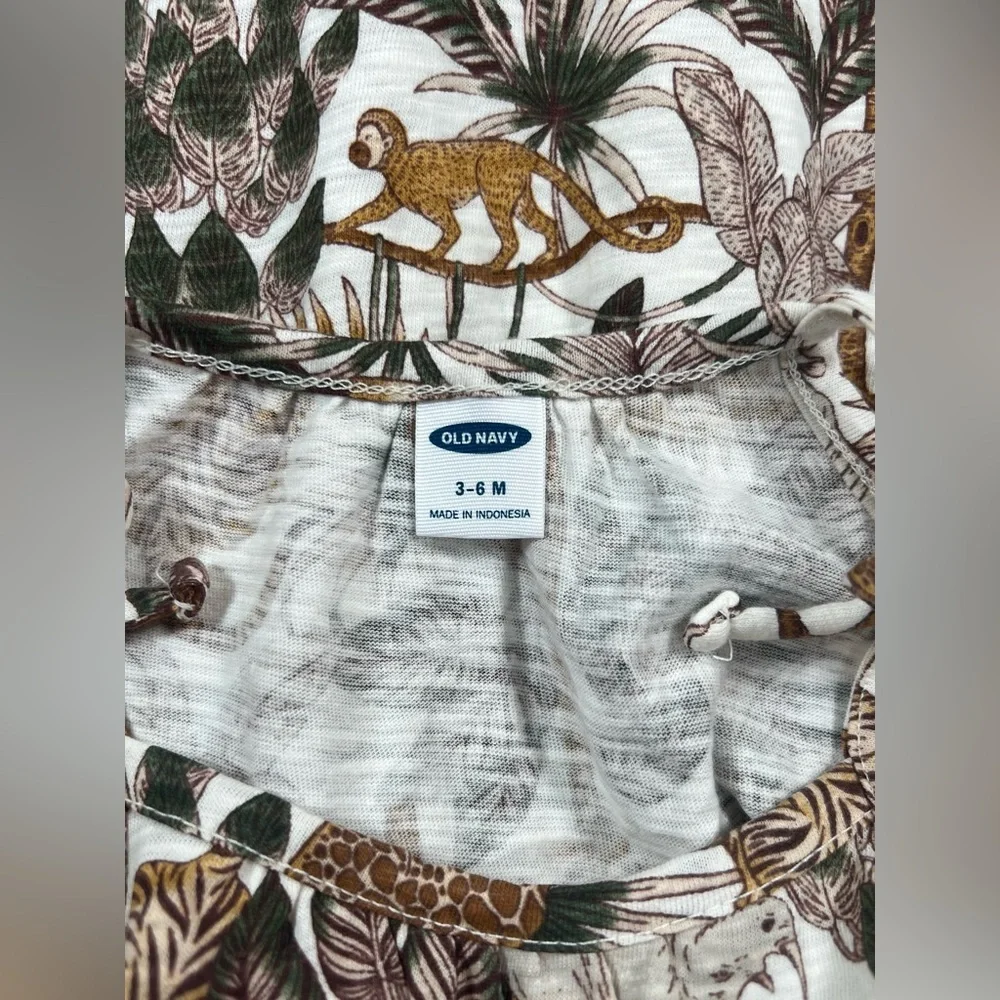 OLD NAVY NWT Baby Girl Jungle Safari Giraffe Romper 3-6m Animal Print Africa‎